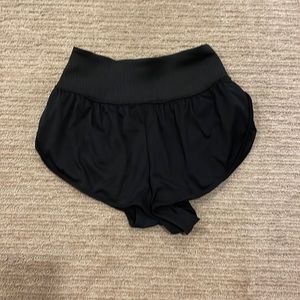 FREE PEOPLE MOVEMENT Game Time Shorts Size M Black